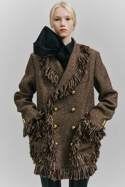 Look 27